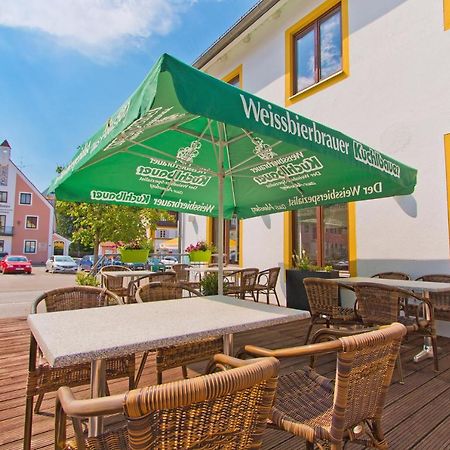 Gasthof Postbraeu Siegenburg Exteriör bild
